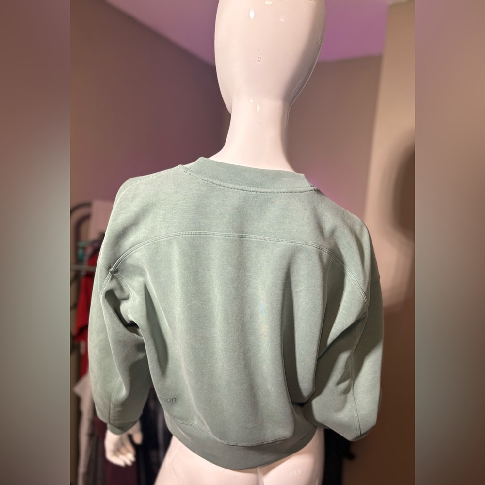 Lululemon Softstreme Perfectly Oversized Cropped Crew Size 2 - Picture 5 of 11